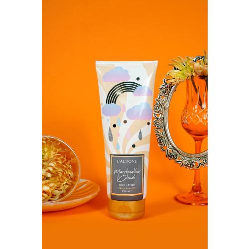 Marshmallow Clouds Vücut Losyonu 250 ml - 1 Adet Oje Hediyeli